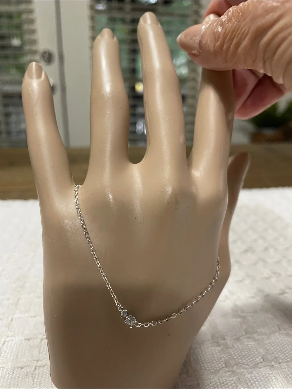 Delicate 925 Silver Chain anklet with Clear Crystal Accent - Women's Jewelry